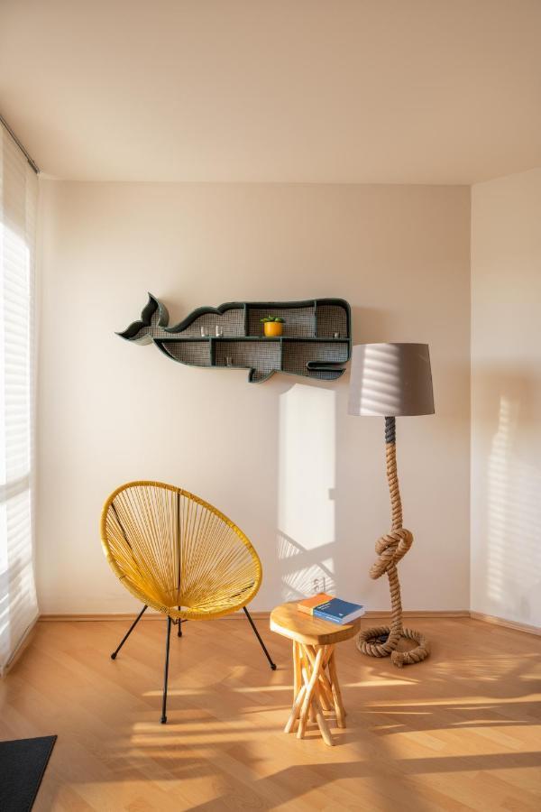 Sunny Apartment In Modrany By Prague Days Kültér fotó